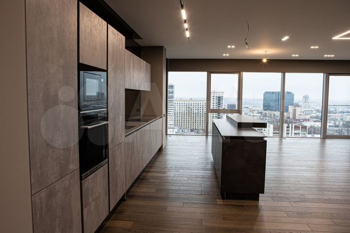 4-к. апартаменты, 255,8 м², 14/18 эт.