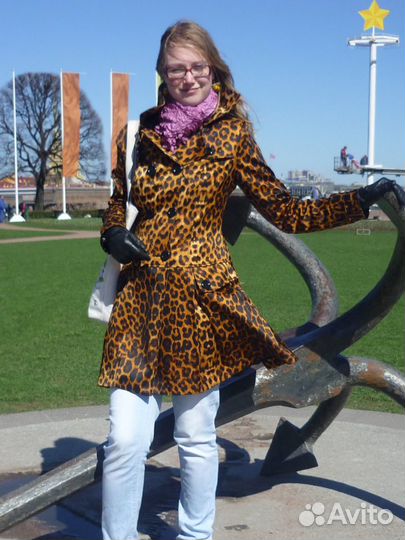 Плащ женский 44 46