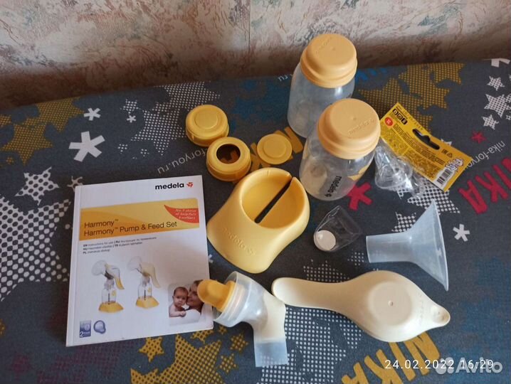 Молокоотсос medela ручной