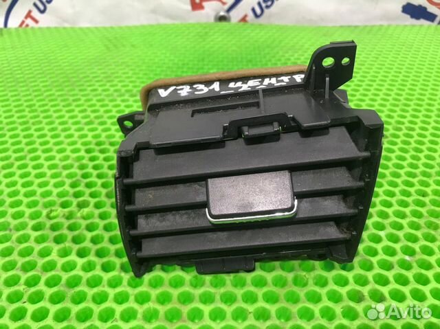 Дефлектор обдува правый Acura Rdx TB1 K23A1 2007