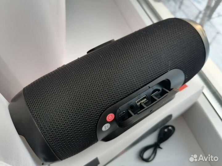 Блютуз колонка JBL Charge 3
