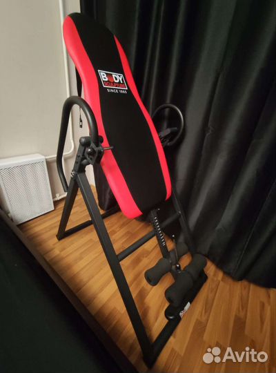 Инверсионный стол для спины