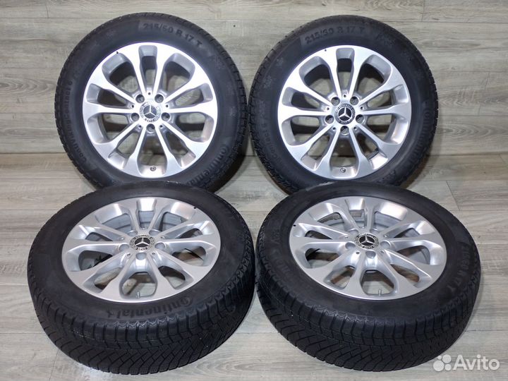 Комплект оригинальных колес R17 Mercedes GLA зима