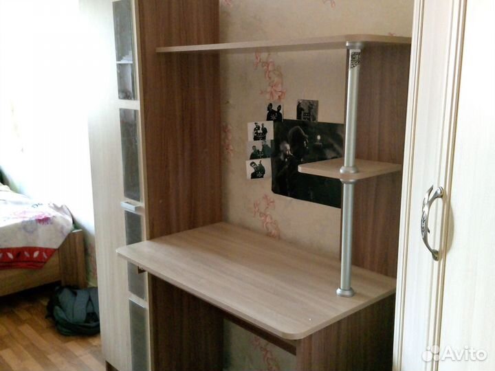 Компьютерный стол