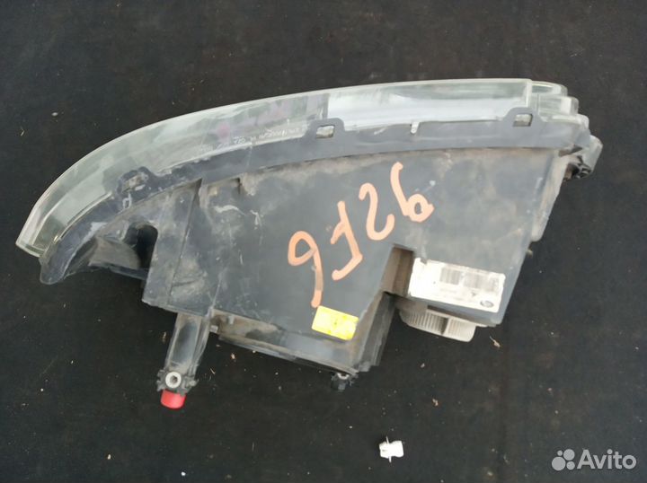 Фара биксенон левая Range Rover Vogue L322 2009-12