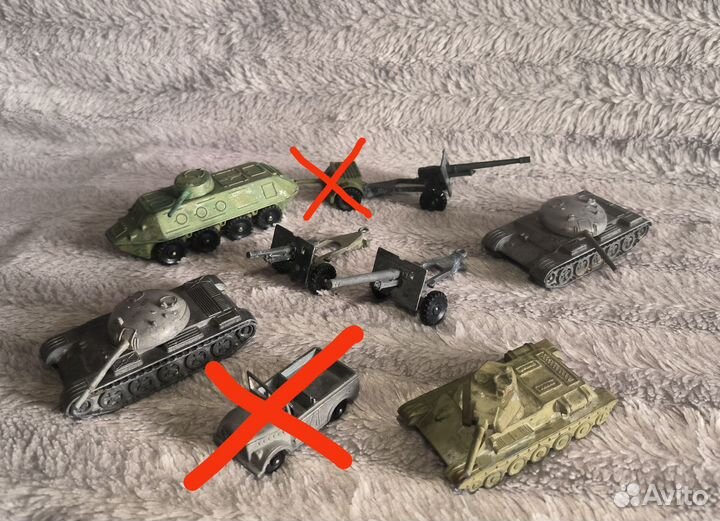 Игрушечные танки СССР металлические