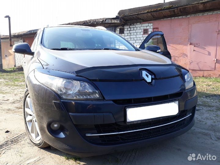 Накладки на фары (реснички) на Renault Megane III