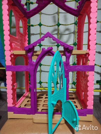 Mattel Enchantimals, Домик Данессы Оленни