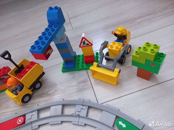 Lego дупло