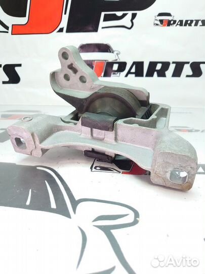 Опора двигателя Mazda 3 BL (2008—2011)