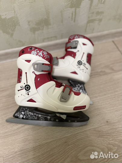 Коньки новые
