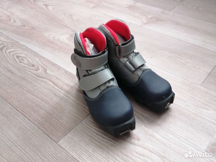 Лыжные ботинки для ребёнка 32 размер