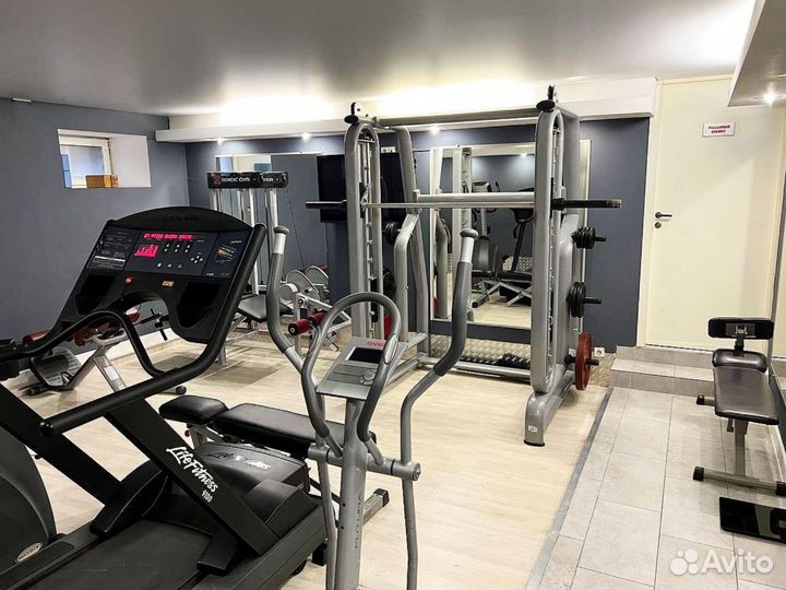 Абонемент в тренажерный зал на 6 месяцев