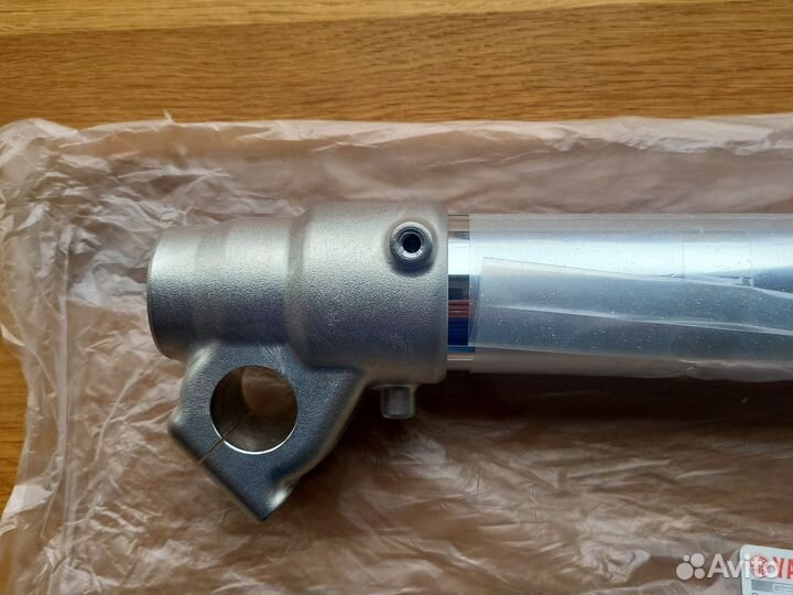 Стакан пера вилки мотоцикла yamaha WR250F