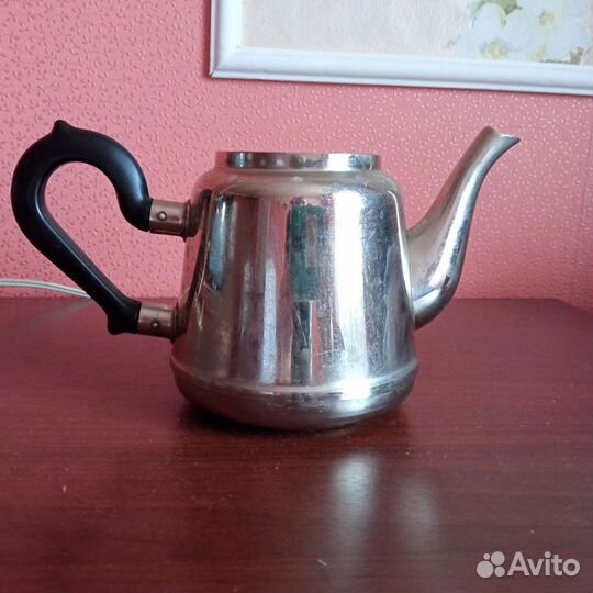 Сервиз чайный, чайник, сахарница, кружка