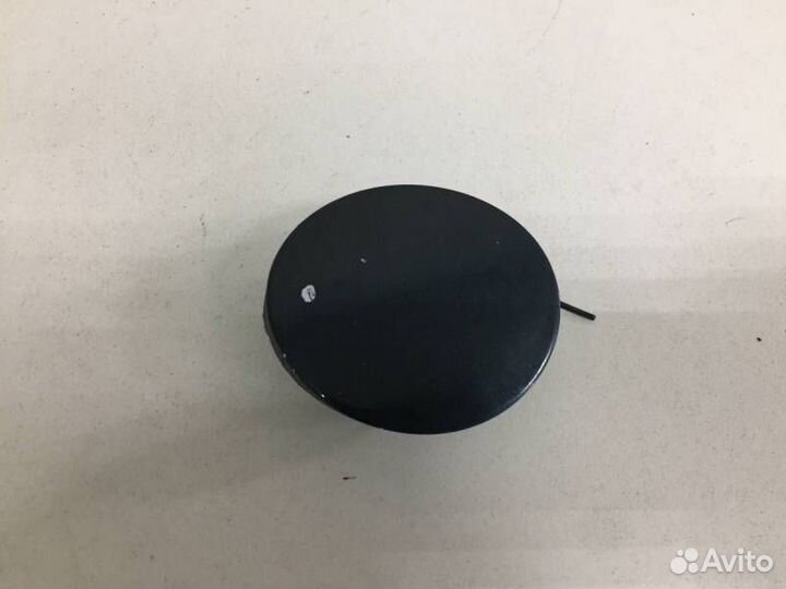 Заглушка буксировочного крюка Toyota Corolla E150