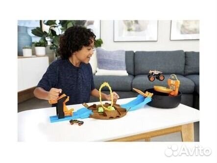 Гоночный трек hot wheels оригинал