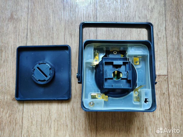 Коллекционный батарейный ретро фонарь Б105 из СССР