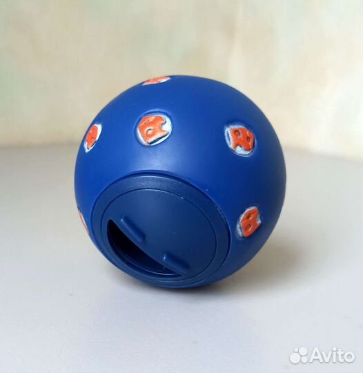 Игрушка-шар под лакомство