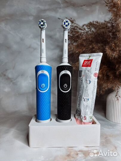 Держатель для зубных щеток