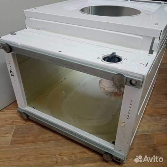 Корпус сма Hotpoint-Ariston (встройка)