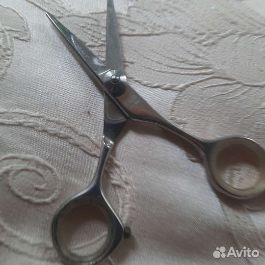 Ножницы парикмахерские4,5