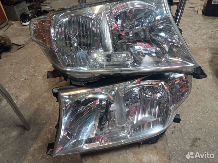 Фары land cruiser 200 2011г