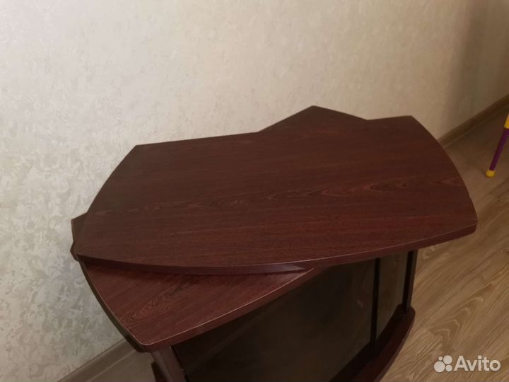 Тумба под телевизор