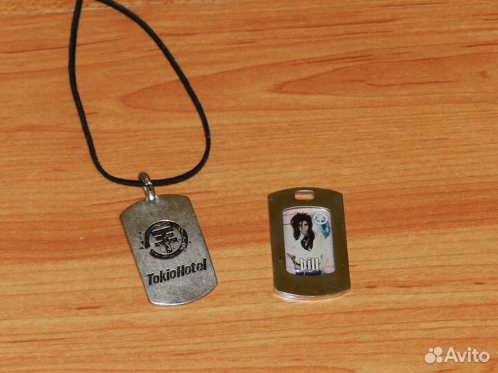 Подвески с символикой Tokio hotel