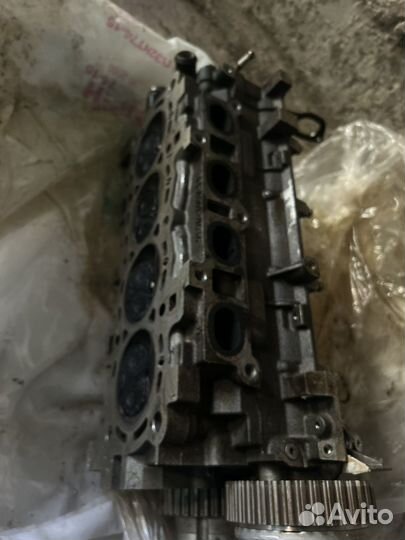 Головка двигателя