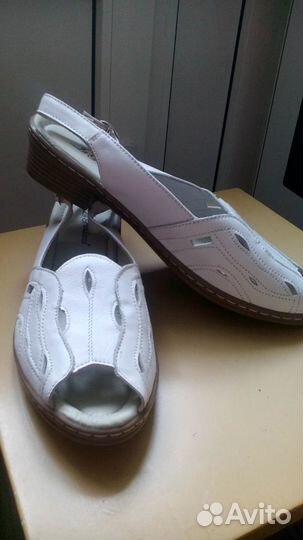 Туфли летние,новые 39 р
