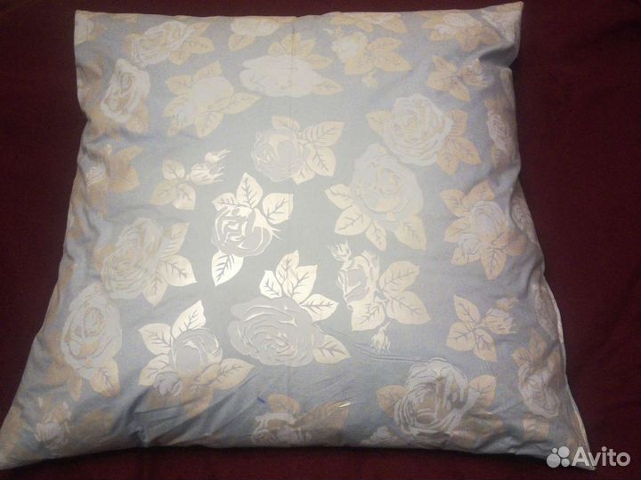 Подушка новая пуховая