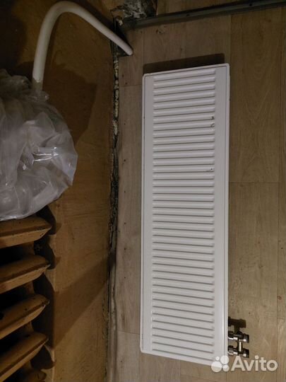 Радиатор понельный б/у
