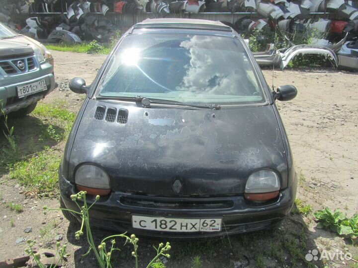 Дверь левая правая Renault Twingo