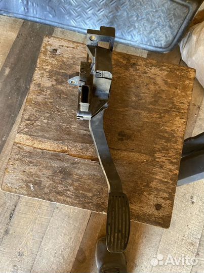 Педаль газа ивеко дэлли