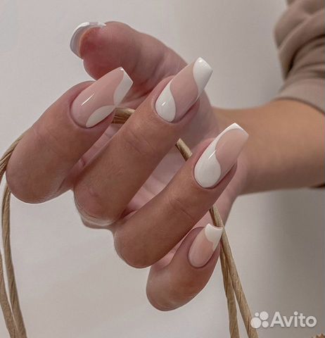 Маникюр в студии за 1,5 часа все включено