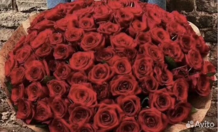 Цветы букеты из роз, корзинка с розами