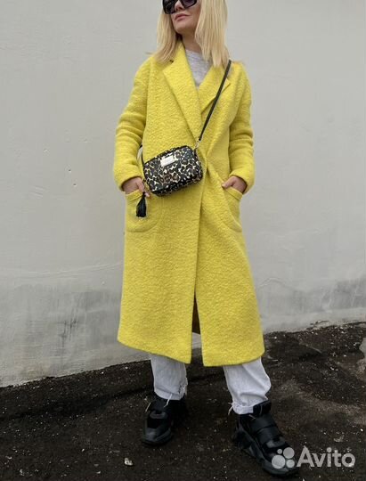 Пальто шерсть 100% 42-44 размер