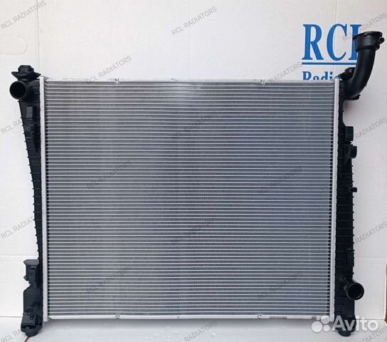 Радиатор jeep grand cherokee WK2/Гранд Чероки