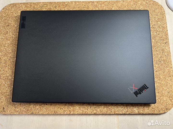 ThinkPad X1 Carbon Gen 10 LTE i5/32/512 New