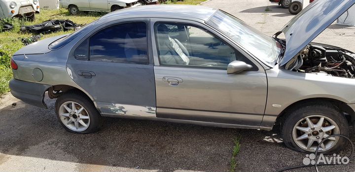 Ford Contour 1999г Крыша Капот Пороги