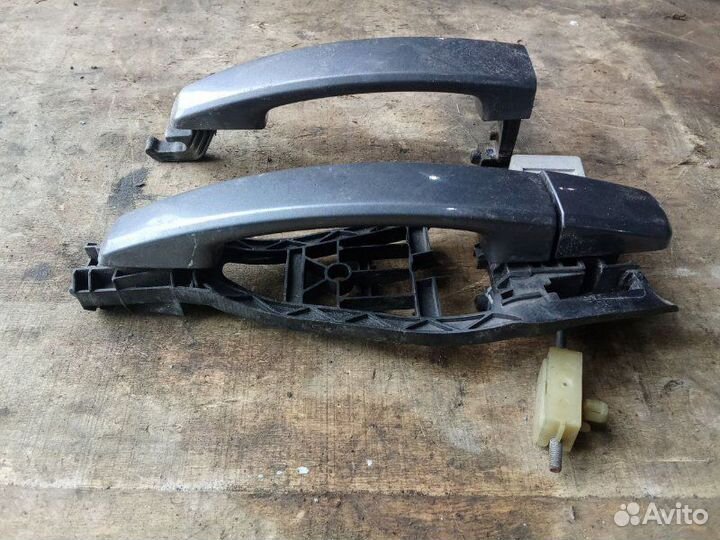 Ручки двери наружные Opel Astra H 2004-2007