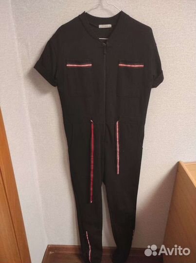 Комбинезон женский