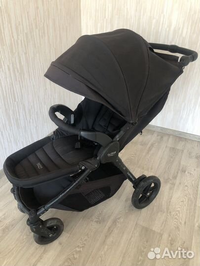 Коляска универсальная