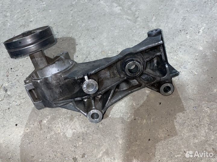 Кранштейн Opel Astra H 1.7cdti Z17DTH