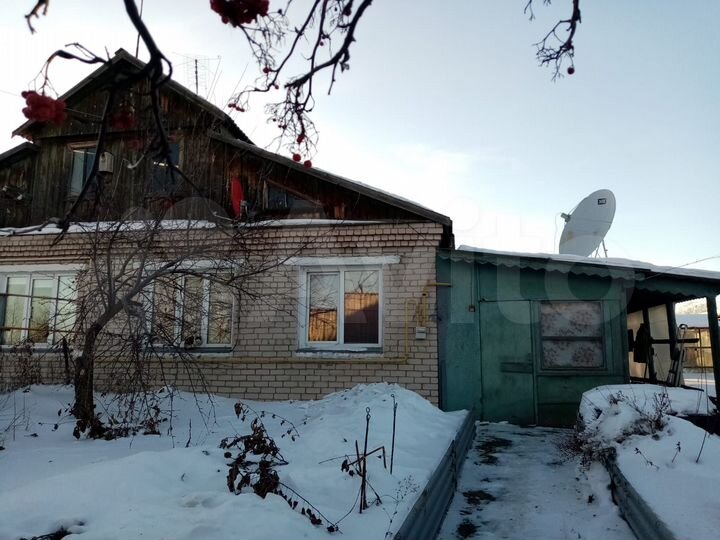 Дом 81,9 м² на участке 6 сот.