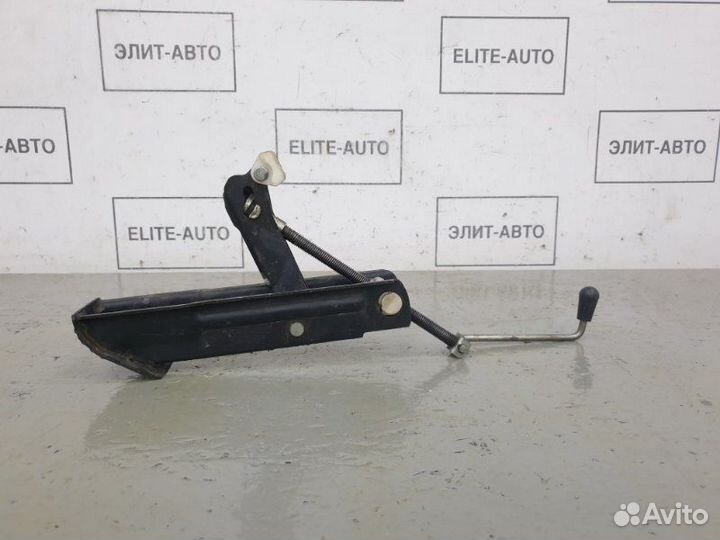 Домкрат Mercedes S W221 5.5 2008