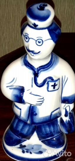 Фарфоровые статуэтки ссср-гжель
