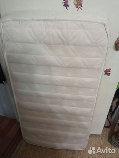 Матрас в детскую кроватку бу