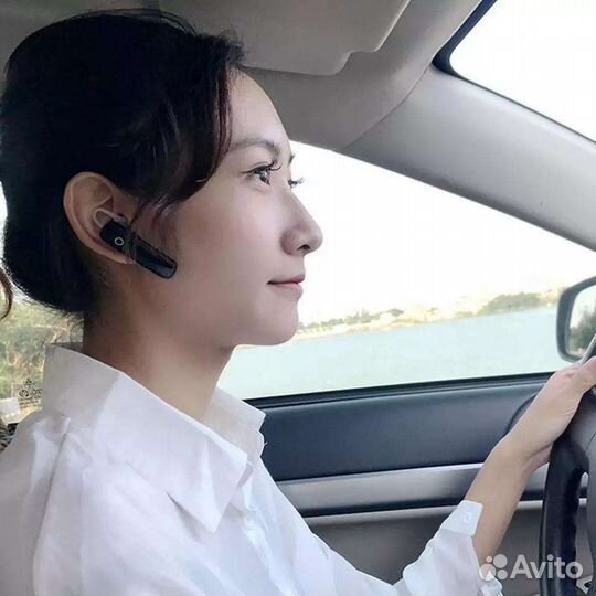 Bluetooth наушник новый